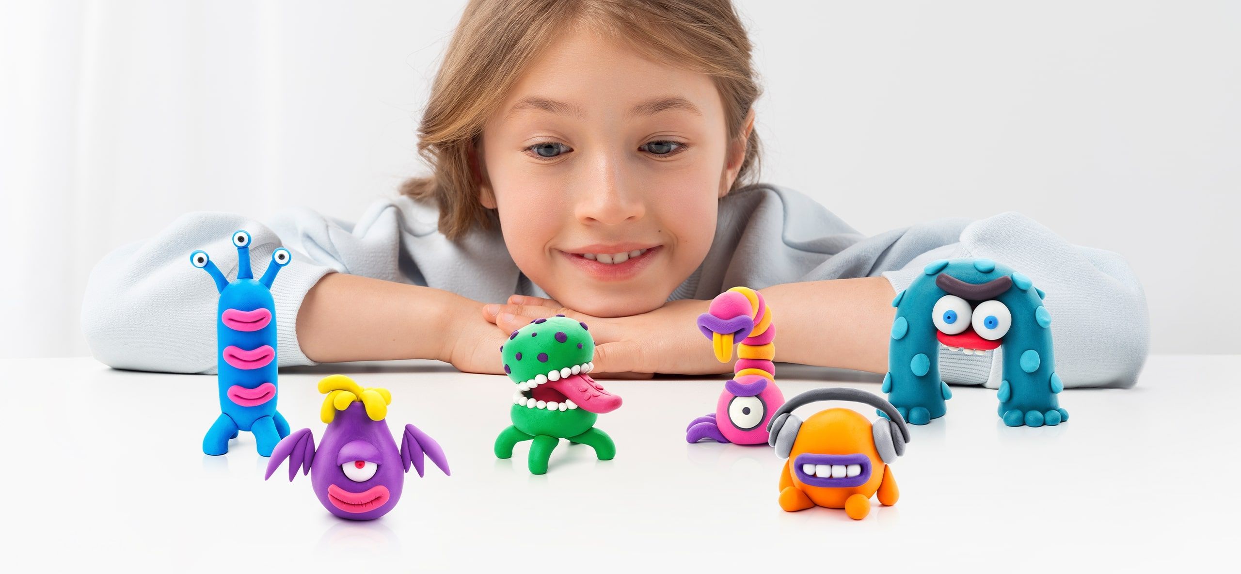 modellázó agyag aliens